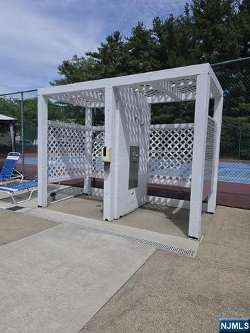 312 Brittany Drive, Wayne, NJ 07470
