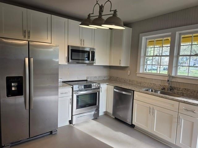219 Grove Avenue, Lindale, GA 30147