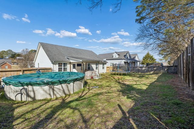 94 Hatfield Drive, Ringgold, GA 30736