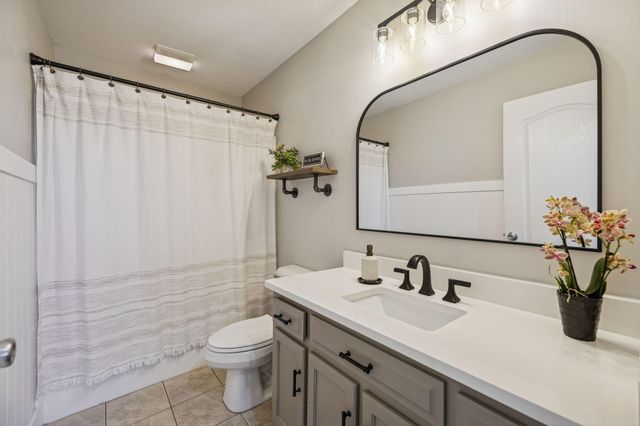 94 Hatfield Drive, Ringgold, GA 30736