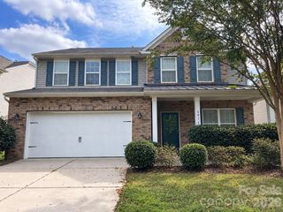 5918 Kelyn Hills Drive, Charlotte, NC 28278
