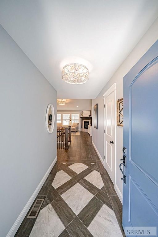 Image 13 of property listing at 6060 Malory Drive, Idaho Falls, ID 83402