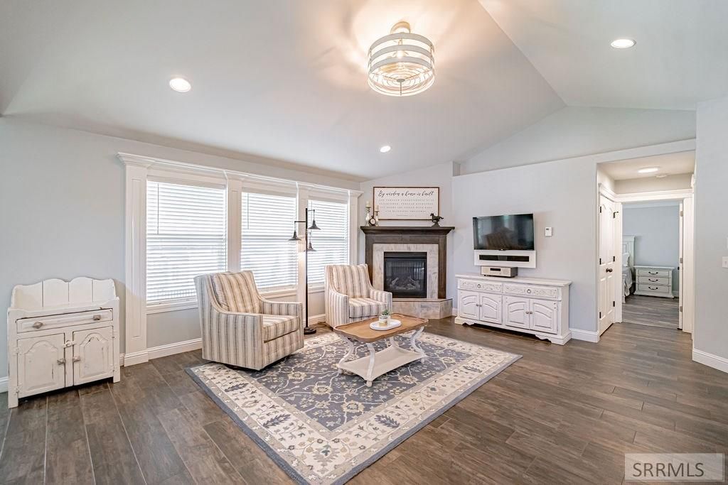 Image 17 of property listing at 6060 Malory Drive, Idaho Falls, ID 83402