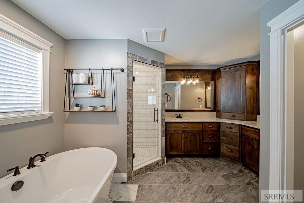 Image 40 of property listing at 6060 Malory Drive, Idaho Falls, ID 83402