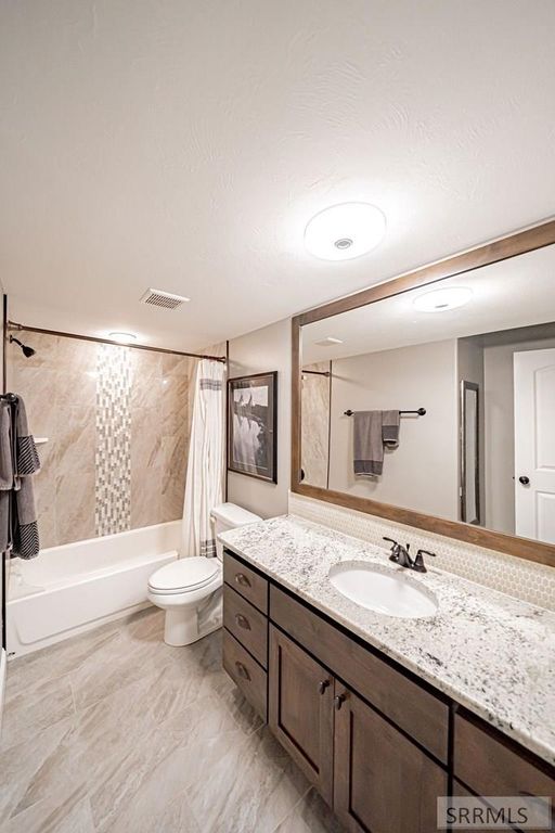 Image 64 of property listing at 6060 Malory Drive, Idaho Falls, ID 83402