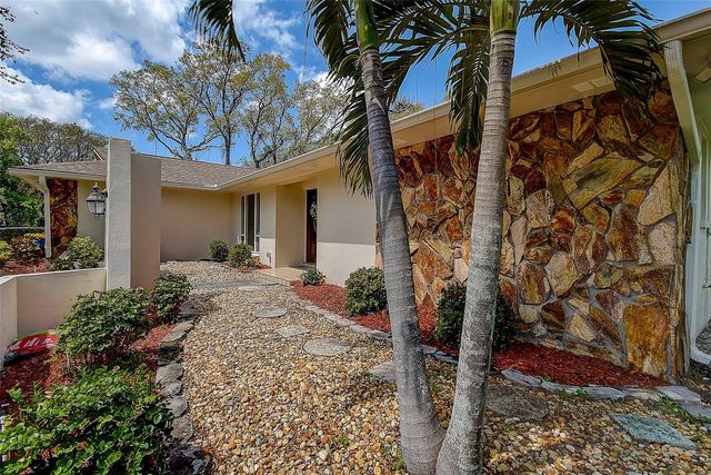 2840 PHEASANT RUN, Clearwater, FL 33759