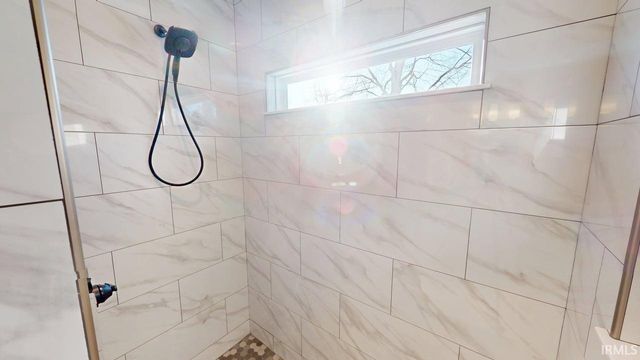 4033 N Denver Court, Monticello, IN 47960