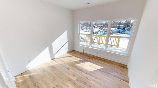 4033 N Denver Court, Monticello, IN 47960