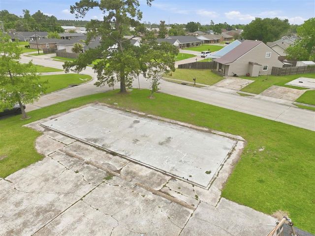 47 Center Avenue, Sulphur, LA 70663