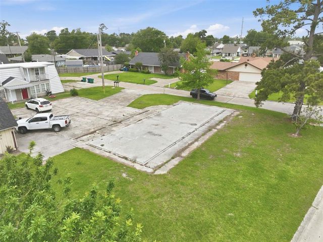 47 Center Avenue, Sulphur, LA 70663