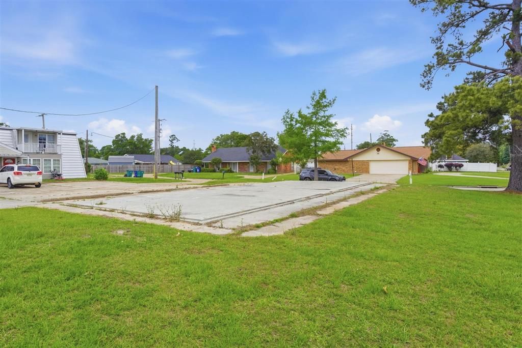 47 Center Avenue, Sulphur, LA 70663