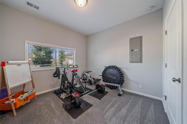 1327 N 161st Terrace, Basehor, KS 66007