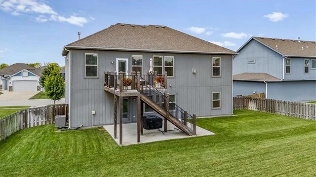 1327 N 161st Terrace, Basehor, KS 66007