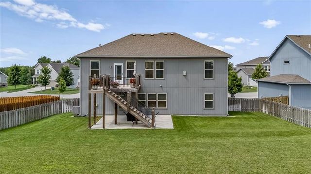1327 N 161st Terrace, Basehor, KS 66007