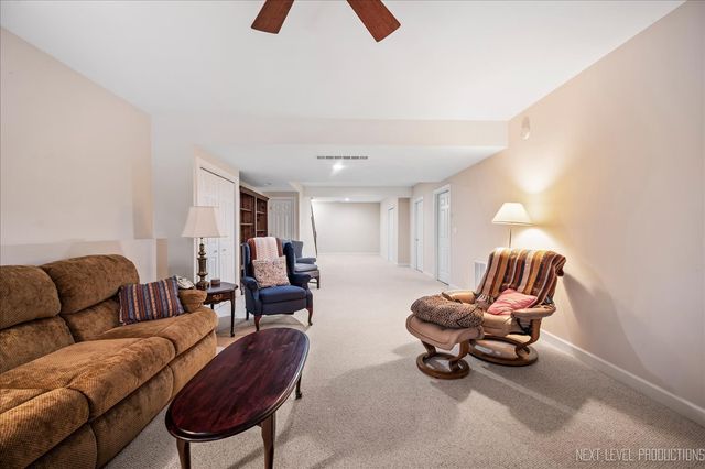 781 Manor Hill Place, Sugar Grove, IL 60554