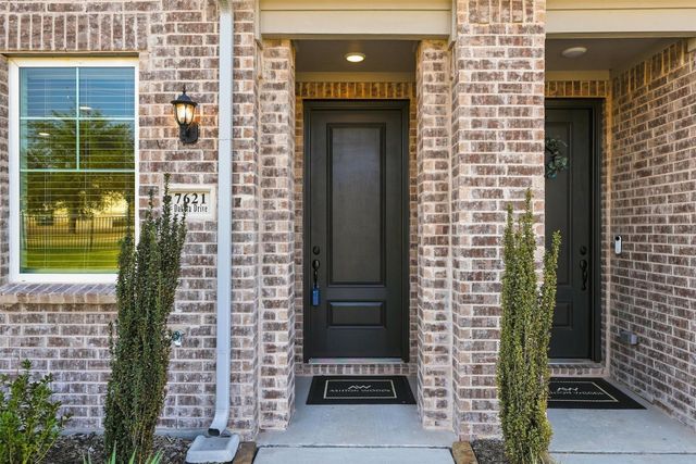 7621 Dakota, Watauga, TX 76148