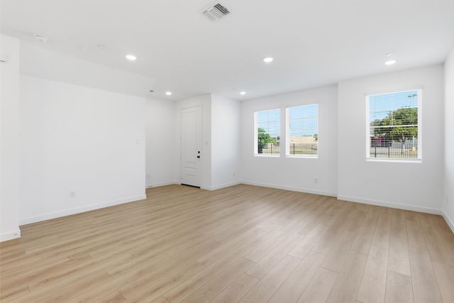 7621 Dakota, Watauga, TX 76148
