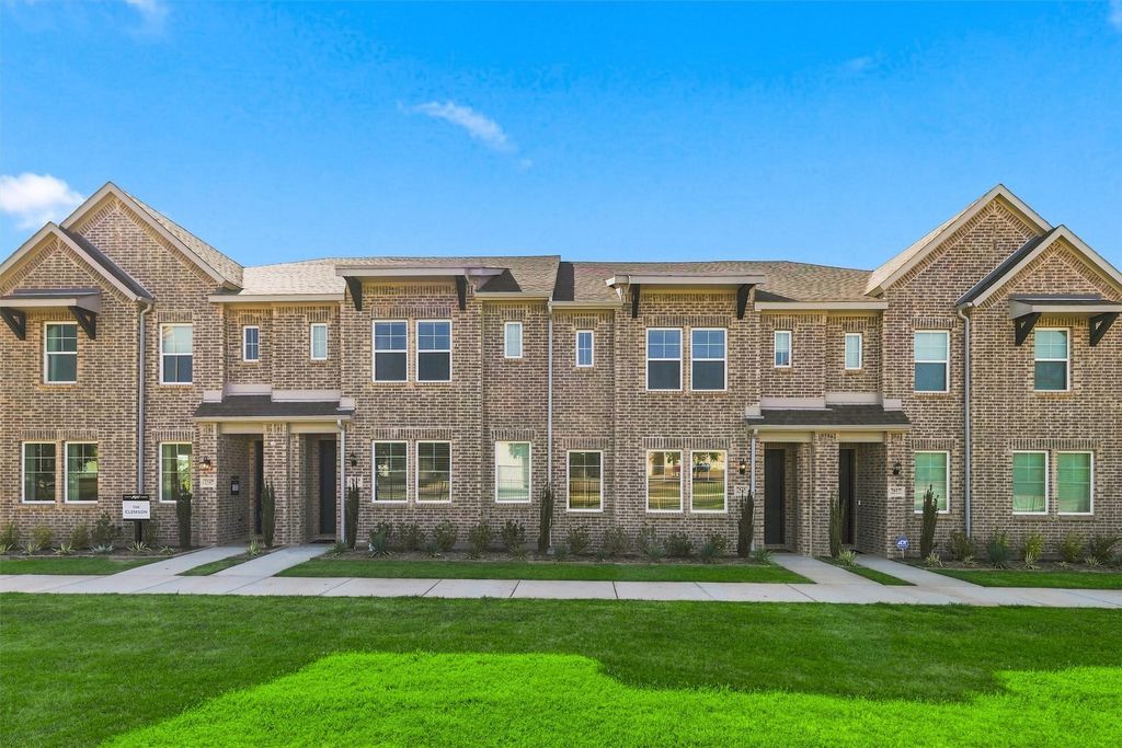 7621 Dakota, Watauga, TX 76148