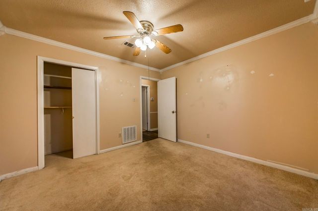 100 Oxford Cove, Jacksonville, AR 72076