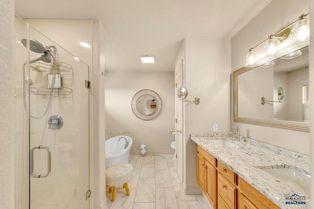 3632 CITY VIEW DR, Rapid City, SD 57701