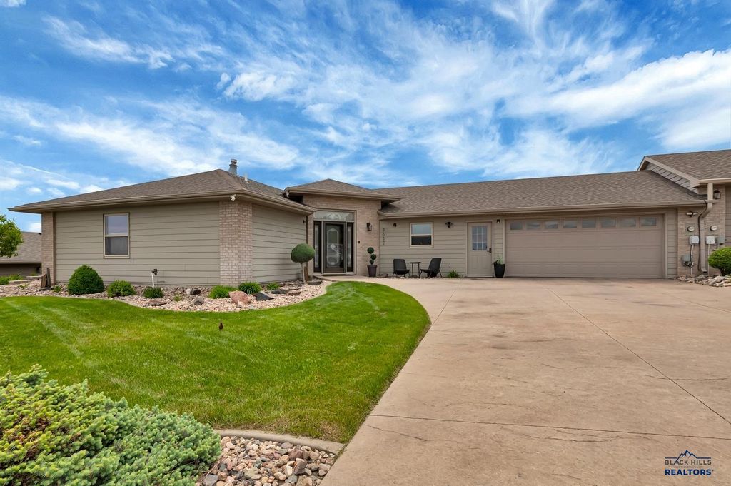 3632 CITY VIEW DR, Rapid City, SD 57701