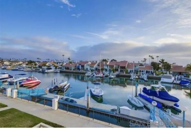 82 kingston ct, Coronado, CA 92118