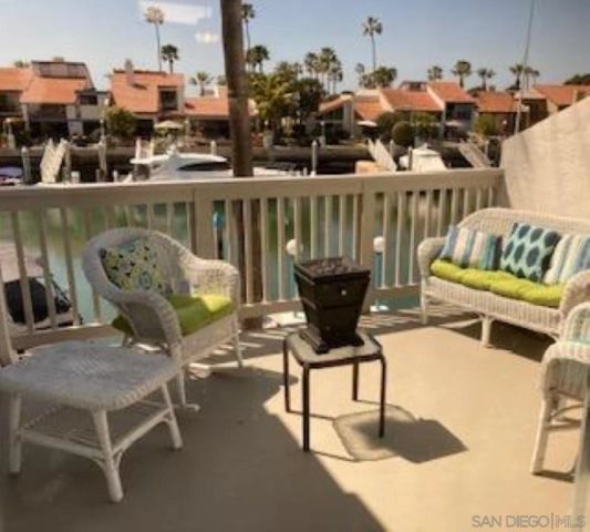 82 kingston ct, Coronado, CA 92118