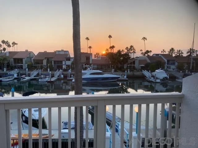 82 kingston ct, Coronado, CA 92118