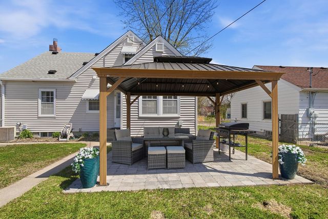 2214 Taft Street NE, Minneapolis, MN 55418