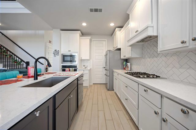 31458 Slumbering Sage Drive, Fulshear, TX 77441