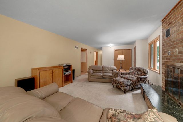 14616 Wildcrest Road, Minnetonka, MN 55345