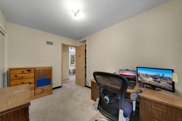 14616 Wildcrest Road, Minnetonka, MN 55345