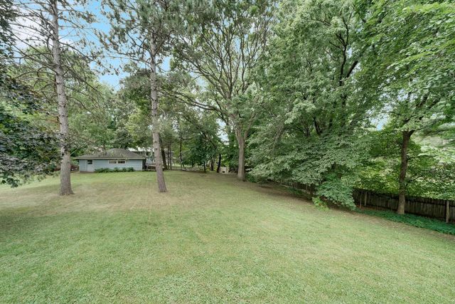 14616 Wildcrest Road, Minnetonka, MN 55345