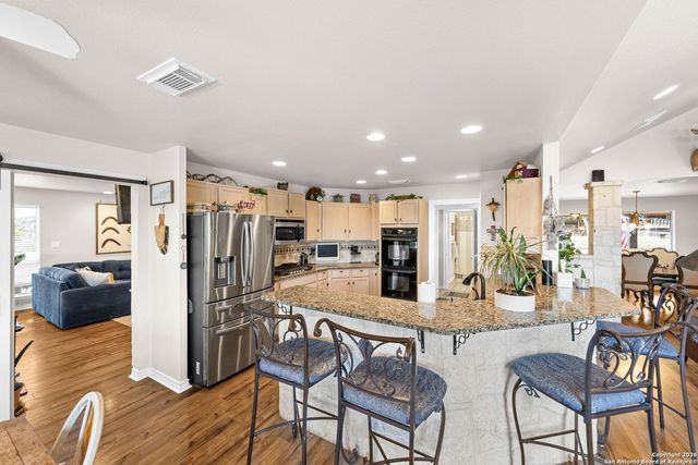 27150 Karsch Rd, Boerne, TX 78006