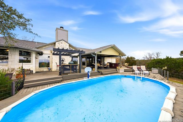 27150 Karsch Rd, Boerne, TX 78006