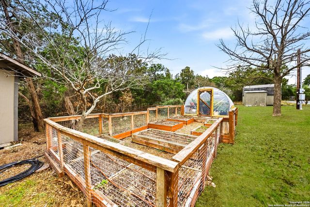 27150 Karsch Rd, Boerne, TX 78006