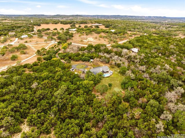 27150 Karsch Rd, Boerne, TX 78006