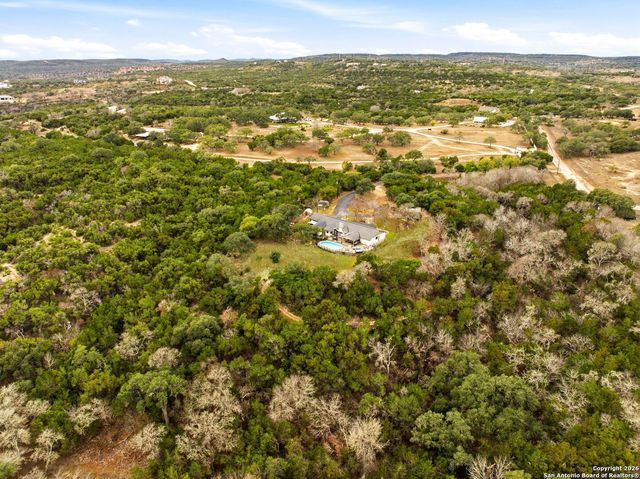 27150 Karsch Rd, Boerne, TX 78006
