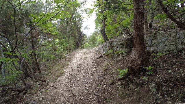 27150 Karsch Rd, Boerne, TX 78006