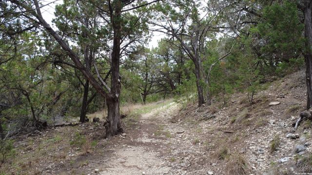 27150 Karsch Rd, Boerne, TX 78006