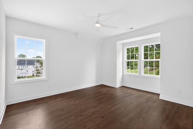 142 Silver Hill Street, Spartanburg, SC 29302
