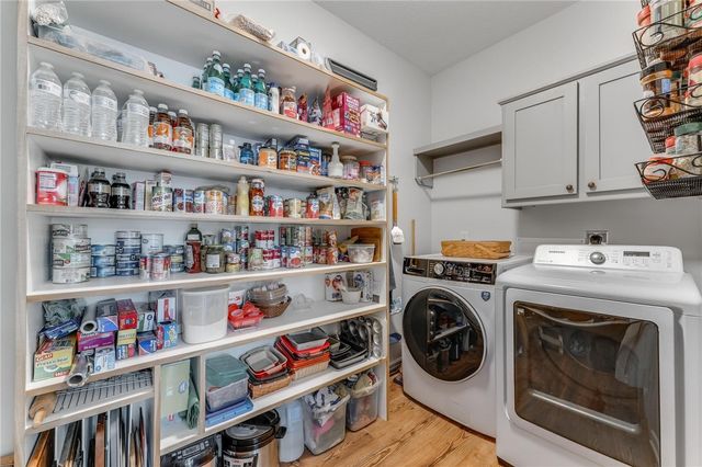 48 Highland Parkway, Bella Vista, AR 72715