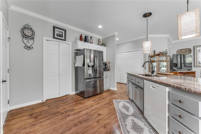 48 Highland Parkway, Bella Vista, AR 72715