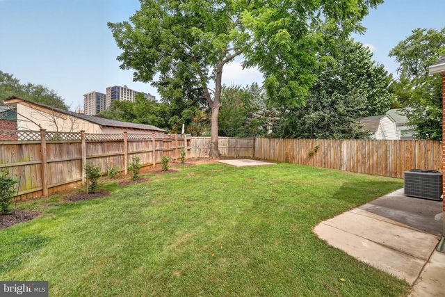 11102 BUCKNELL DR, Silver Spring, MD 20902