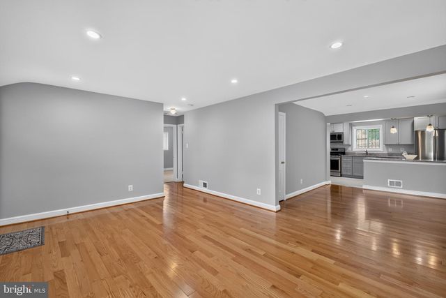11102 BUCKNELL DR, Silver Spring, MD 20902