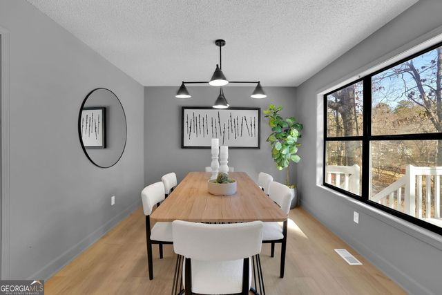 10 Bramblewood Place SW, Cartersville, GA 30120