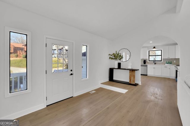 10 Bramblewood Place SW, Cartersville, GA 30120