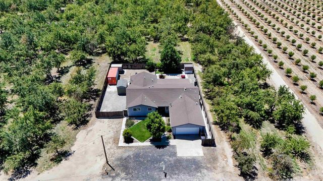 5215 Prairie Flower Rd, Ceres, CA 95307