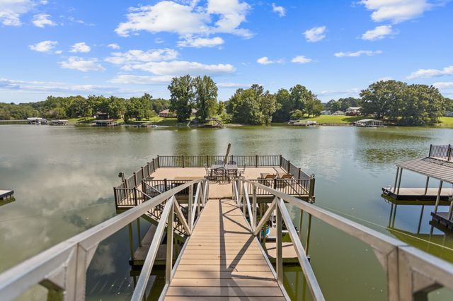 336 Bjs Lndg, Estill Springs, TN 37330