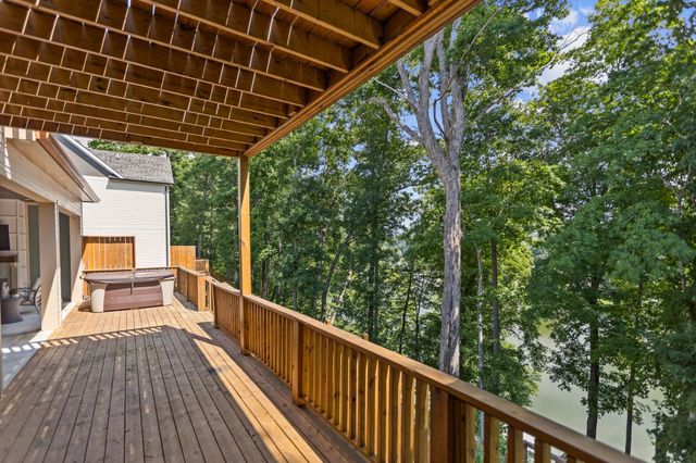 336 Bjs Lndg, Estill Springs, TN 37330